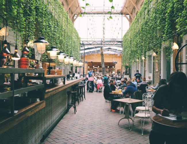 Mazel Tov Ruin bar Budapest By Petr Sevcovic/ Unsplash