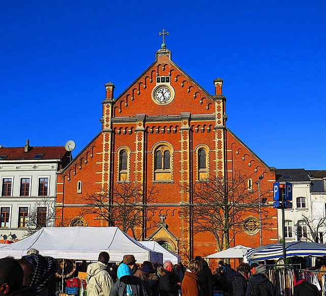 Jeu de Balle Flea Market Brussels Jeu de Balle Flea Market Brussels