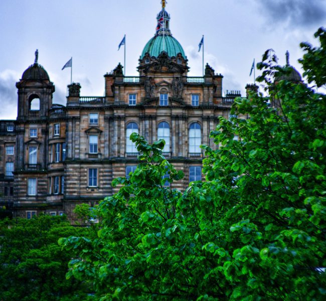 Museum of Mound Edinburgh By Barney Elo/Pixabay